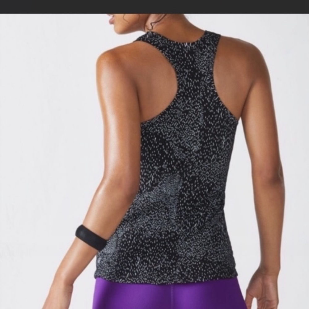 Fabletics Adventura Tank Top Racerback Athletic View 2